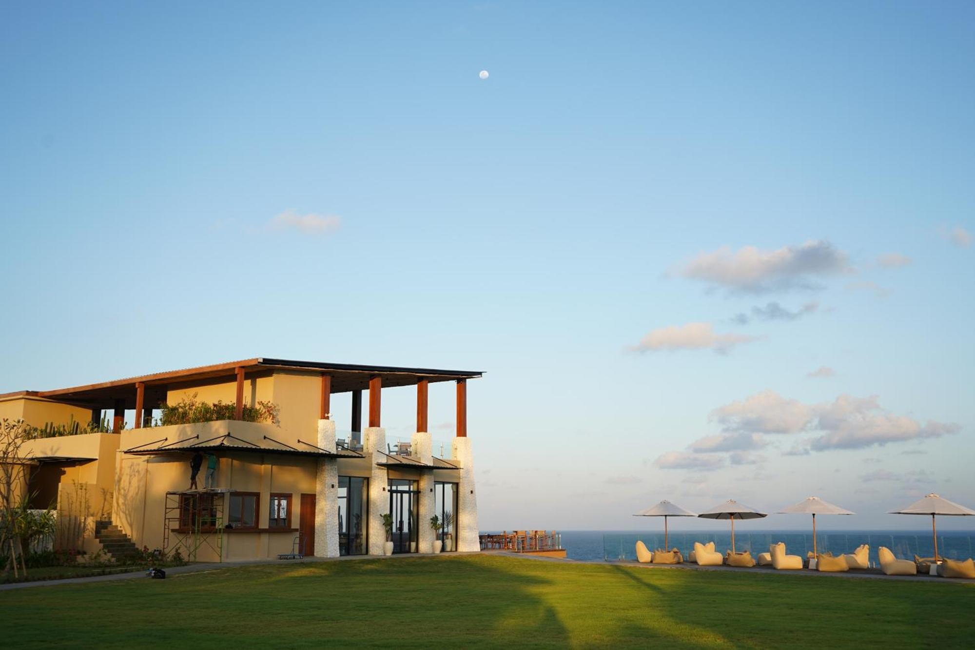 Resor Glamp Nusa Nusa Dua (Bali)